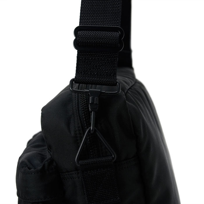 PORTER / FORCE